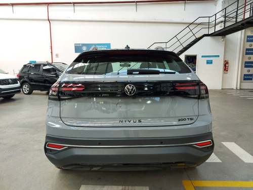 Volkswagen Nivus Hero