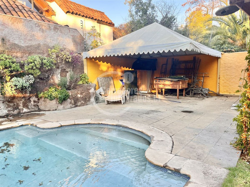 Local Comercial En Arriendo En Los Trapenses Lo Barnechea
