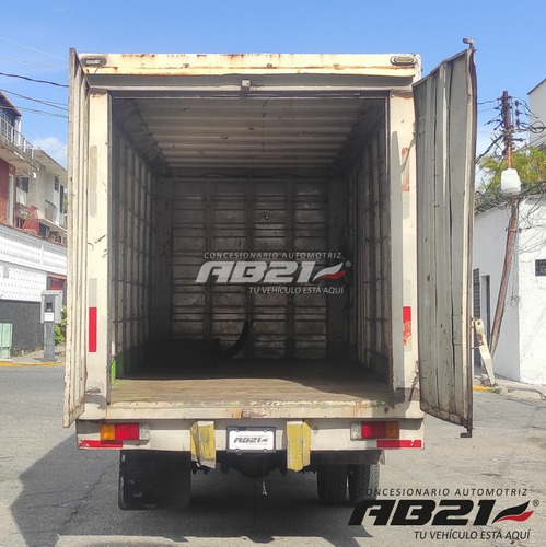 Imagen 8 de 10 de Toyota Dyna