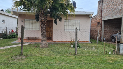 Imagen 1 de 8 de Casa Zona Tristan Suarez Ezeiza