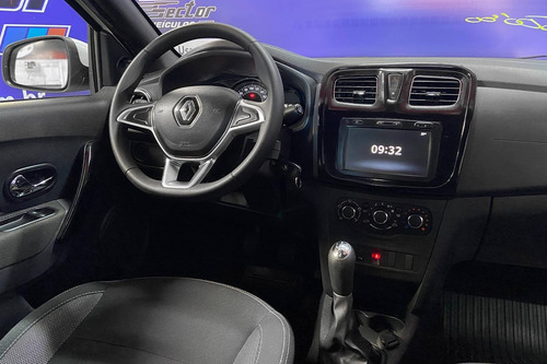 Imagem 3 de 5 de Renault Logan 1.0 12v Sce Flex Zen Manual