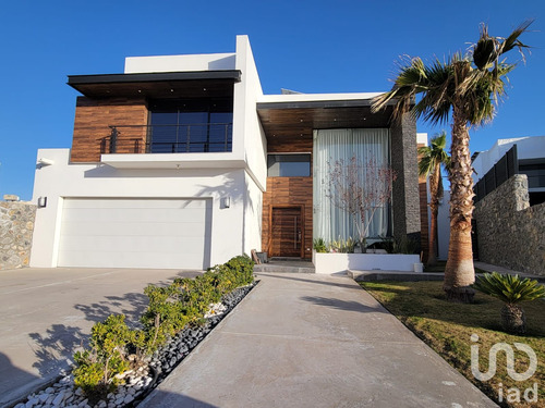 Venta Casa 4 Ambientes Misión De Los Lagos