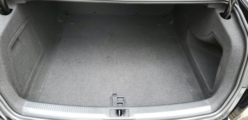 Audi A4 Limousine 2015 (63 Mil Km)