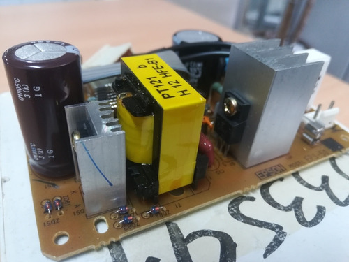 Imagen 4 de 6 de Fuente De Poder Lx-300 Remate
