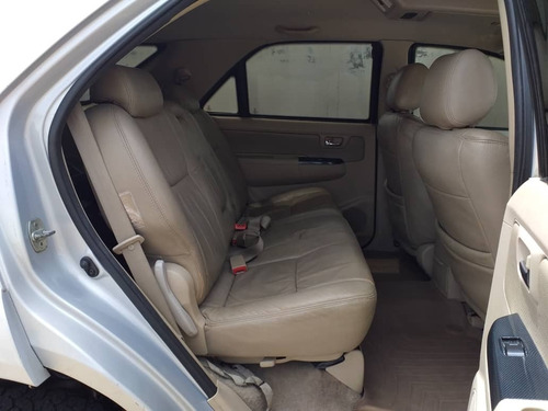 Imagen 12 de 16 de Toyota Fortuner