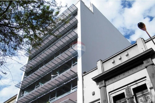 Arriendo Edificio Oficinas Y Gran Local En Bandera