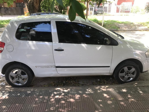 Volkswagen Fox 1.6n Comfortline 3 Ptas. Mt / Nafta / 2007