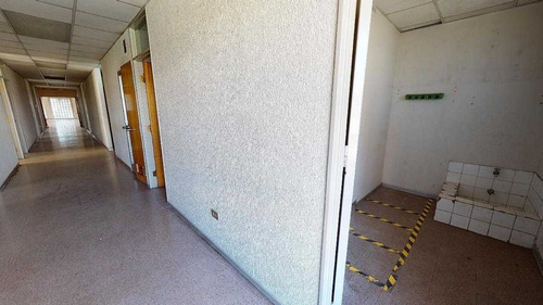 Imagen 16 de 18 de Arriendo Oficinas - Terreno - Oportunidad