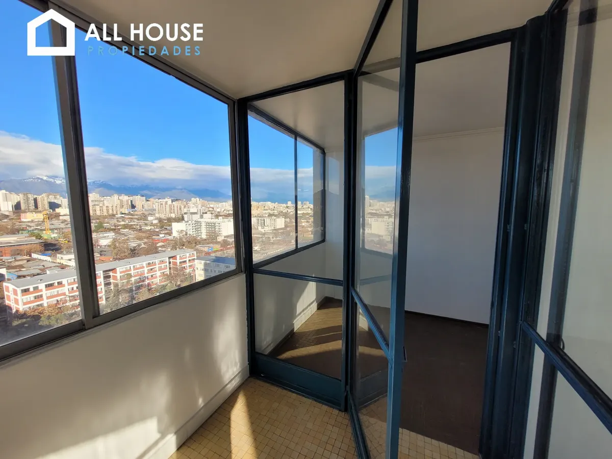 Imagen 3 de 23 de Arriendo Departamento - Barrio Yungay
