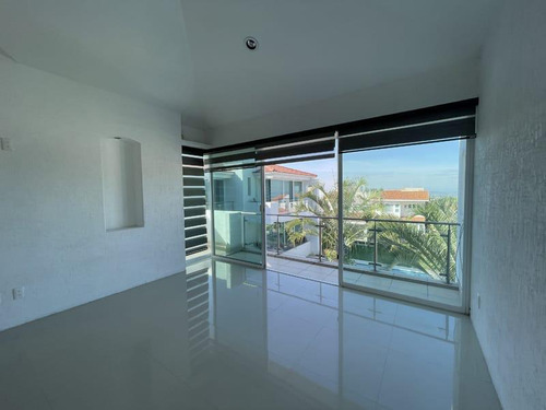 Casa En Lomas De Cocoyoc