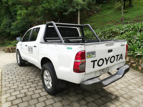 Toyota Hilux 2014 2.5cc Diesel 4x4