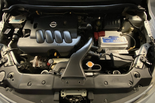 Nissan Tiida 1.8 Visia