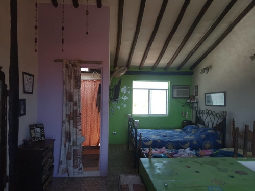 Imagen 11 de 14 de Townhouse En Venta Sector Parguito Isla De Margarita Vzla