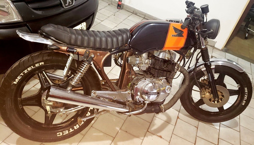 Imagen 4 de 7 de Honda Cb400na Café Racer Clasica De Cuerpo Y Alma