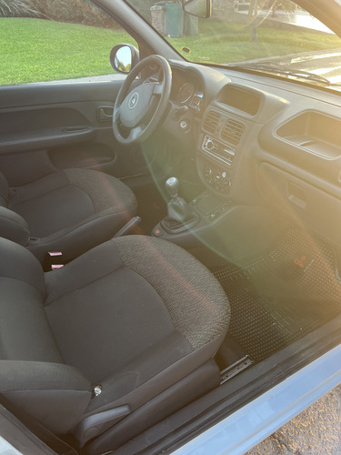 Renault Clio 1.2 Mio Confort Plus Abc 3P