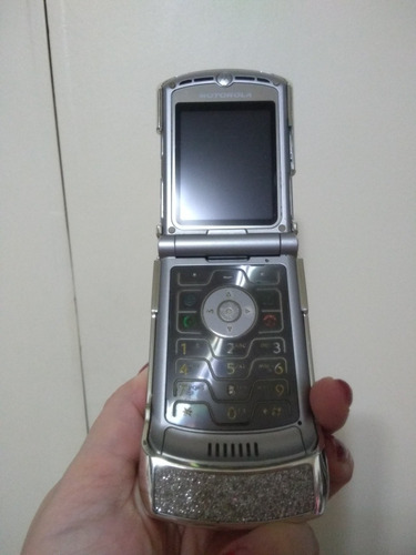 Imagen 3 de 9 de Celular Vintage Motorola V3 Glitter Funda Personal