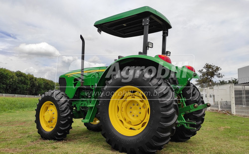 Trator John Deere 5078 E 4×4 Ano 2017 Bem Novo