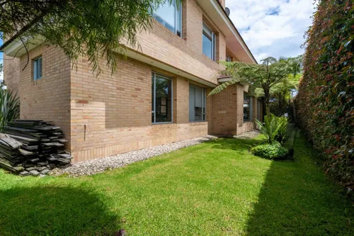 Casa En Arriendo/venta En El Tejar. Cod A7604