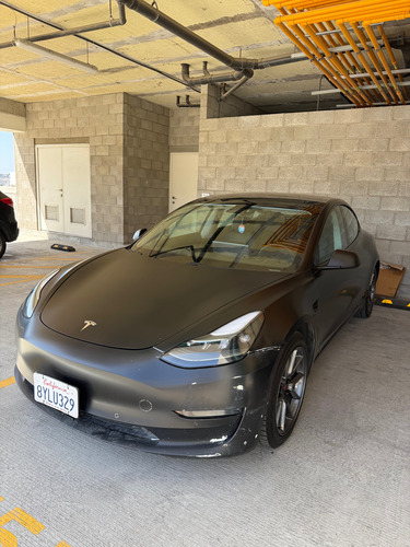 Tesla Model 3 Standar Plus