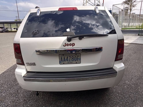 Imagen 6 de 16 de Jeep Grand Cherokee