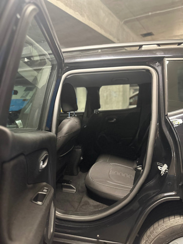 Jeep Renegade 1.8 Sport At6