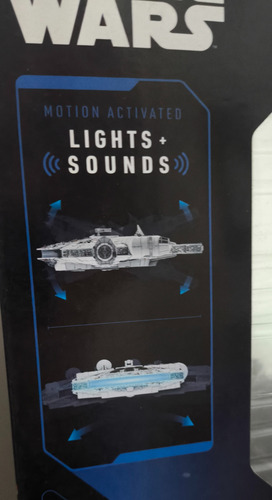 Star Wars Micro Galax Squadron Millenium Falcon (Usado)