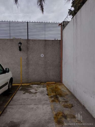 Imagen 10 de 11 de Departamento - S.justo (ctro)