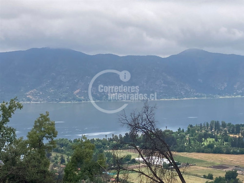 Excelente Parcela En Condominio En La Laguna De Aculeo.