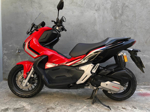 Imagem 9 de 15 de Scooter Honda Adv 150 2021 4000km Impecavel, Sem Detalhes