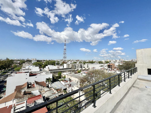 Moderno Departamento En 1er Piso - Villa Urquiza