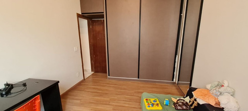 Imagem 11 de 24 de Linda Casa Toda Reformada, 03 Quartos No Castelo!!! - 4536