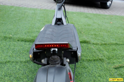 Imagen 10 de 25 de Patineta Ion Ultra Electric Scooter
