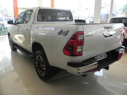 Imagen 5 de 16 de Toyota Hilux 2.8 Srx 4x4 At 2021!!! 21000 Km !!=0km!!!
