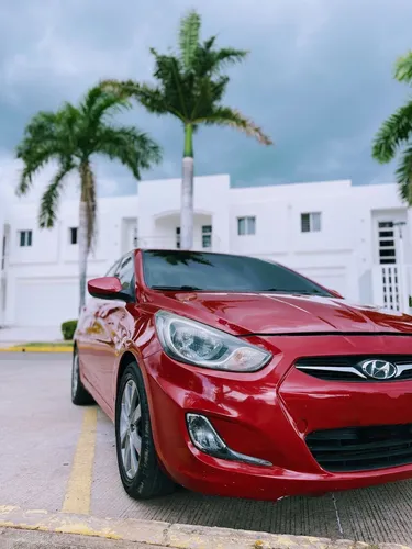 Hyundai Accent 1.6l 5 p