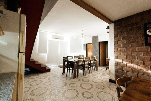 Imagen 2 de 21 de Casa 2 Dormitorios En Venta En Barrio Roma - Santa Fe