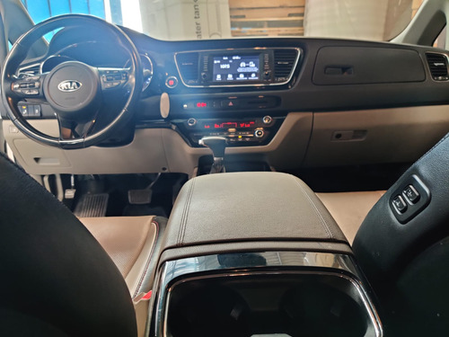 Kia Sedona 3.3 V6 Ex Pack At