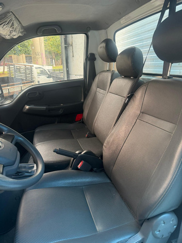 Kia Bongo 2.5 Std 4x2 Rs Turbo S/ Carroceria 2p