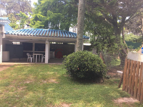 Imagen 21 de 27 de Av. Del Mar - A Pasos De International College - Punta Del Este Cantegril