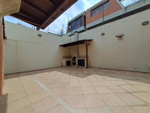 Imagen 9 de 30 de Se Vende Casa 263m2 5h+s/5b/4p Colinas De Santa Monica 8428