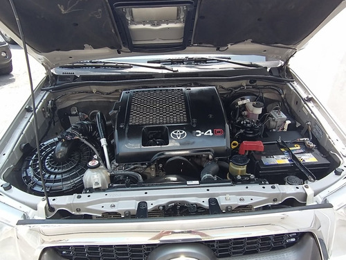 Imagem 8 de 17 de Toyota Hilux 3.0 Srv 4x4 Cd 16v Turbo Intercooler