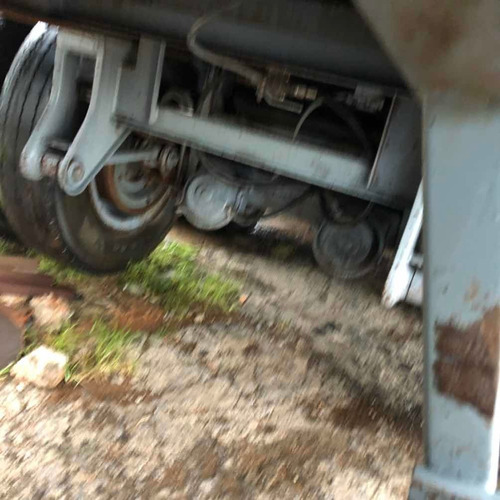 Carreta Baú Randon 3 Eixosc/peneus Suspensor M/conservada.