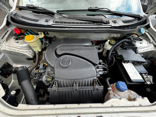 Fiat Uno 1.0 Attractive Flex 5p