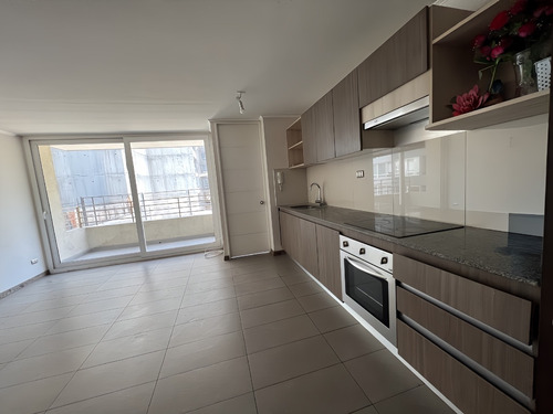 Arriendo Comodo Departamento 2d 2b Excelente Ubicación