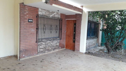 Imagen 2 de 13 de Casa En Venta En Berazategui