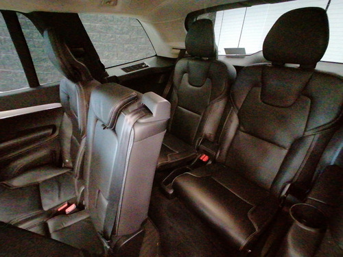 Volvo Xc90 Momentum 2017 Plata