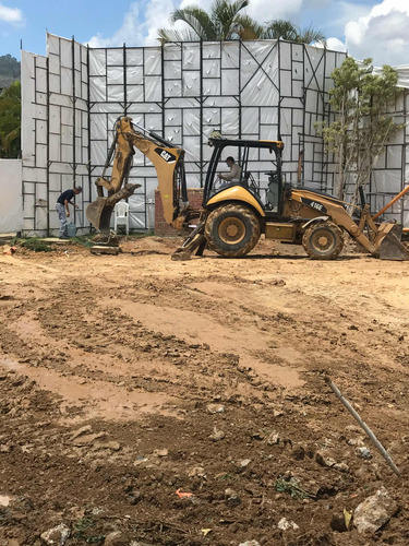 Alquiler Retroexcavadora