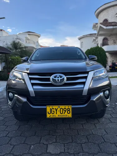 Toyota Fortuner 2.7l