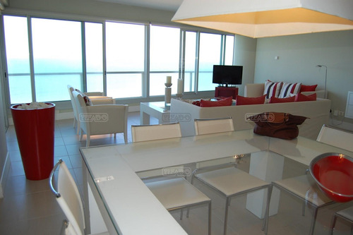Imagen 12 de 30 de Apartamento Le Parc Piscina Piso Alto 3 Dormitorios Dependencia De Servicio Departamento En Venta Ubicado En Playa Brava, Punta Del Este, Punta Del Este / Maldonado
