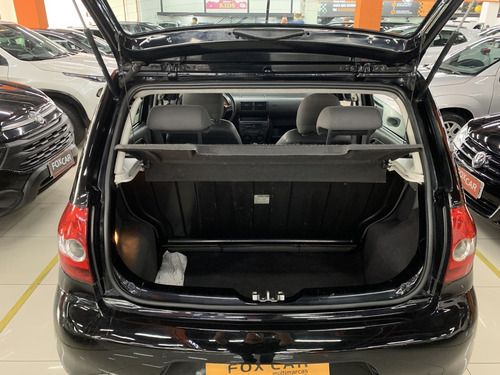 Volkswagen Fox 1.0 MI PLUS 8V FLEX 4P MANUAL