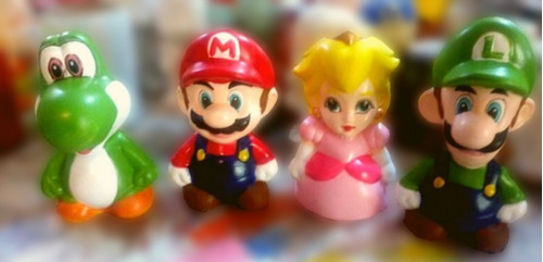 12 Recuerdos Alcancias Mario Princesa Centro De Mesa Fiesta